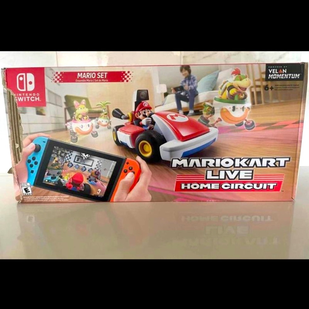 Nintendo Switch Mario Kart Live- Home Circuit (Mario Set)